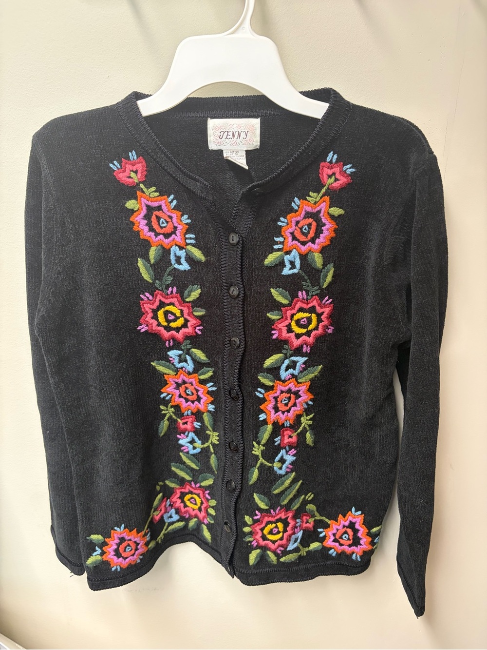 Vintage 80s/90s Black Floral Embroidered Cardigan Sweater.  vintage grsndmacore